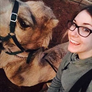 Meet your Posher, Kim